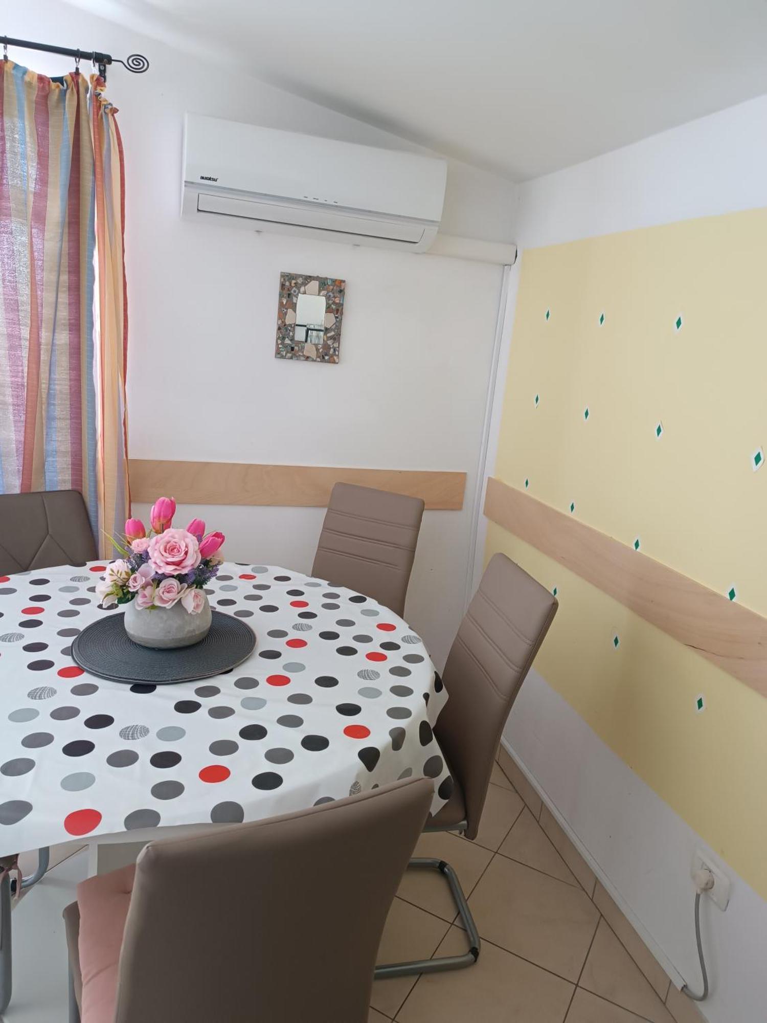 Tramontana Apartamento Lucija Exterior foto
